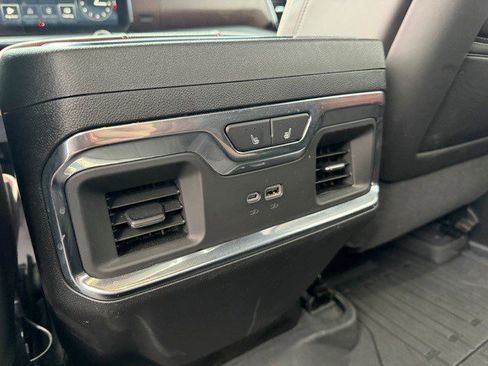 Certified 2025 GMC Sierra 2500 Denali Ultimate image 18