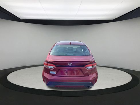 Used 2022 Toyota Corolla SE image 7