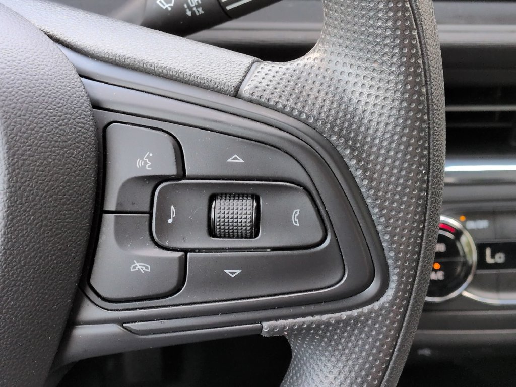 Used 2026 Buick Envista Preferred FWD image 7