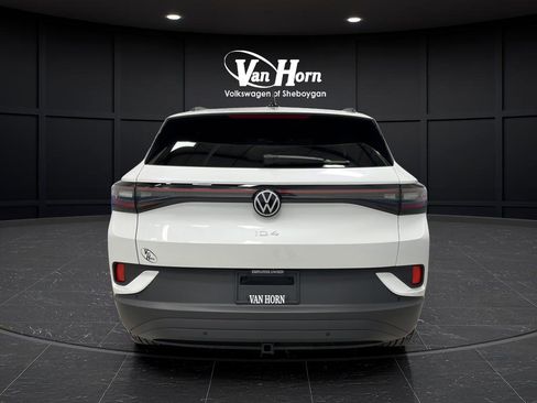 Used 2024 Volkswagen ID.4 Pro S image 4