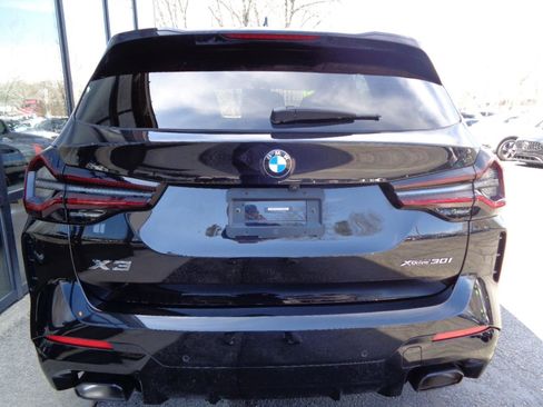Used 2023 BMW X3 xDrive30i w/ M Sport Package AWD/4WD image 6