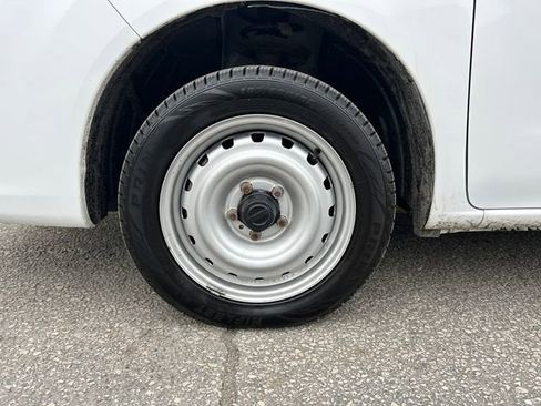 Used 2020 Nissan NV200 S w/ Back Door Glass Package image 10