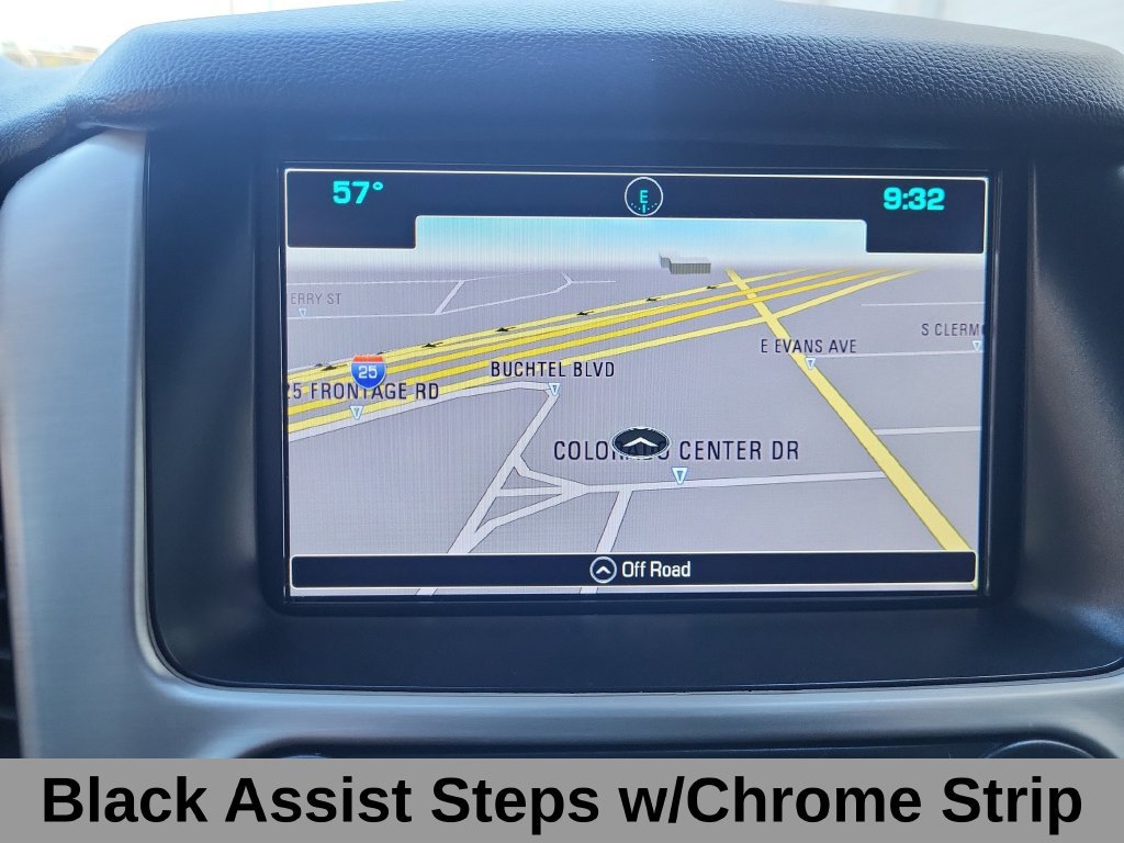 Used 2017 GMC Yukon SLT AWD/4WD image 24