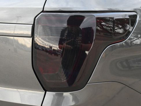 Used 2019 Ford Explorer XLT w/ Equipment Group 202A image 21