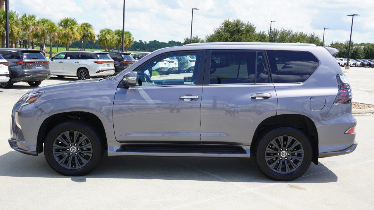 Certified 2023 Lexus GX 460 Premium w/ Accessory Package AWD/4WD image 5