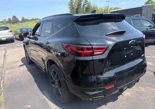 Used 2023 Chevrolet Blazer RS w/ Driver Confidence II Package AWD/4WD image 17