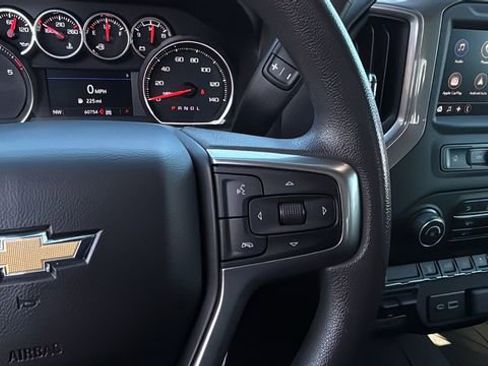 Used 2023 Chevrolet Silverado 2500 Custom w/ Custom Value Package image 23