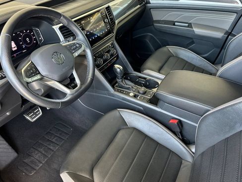 Used 2023 Volkswagen Atlas Cross Sport SEL Premium R-Line AWD/4WD image 10