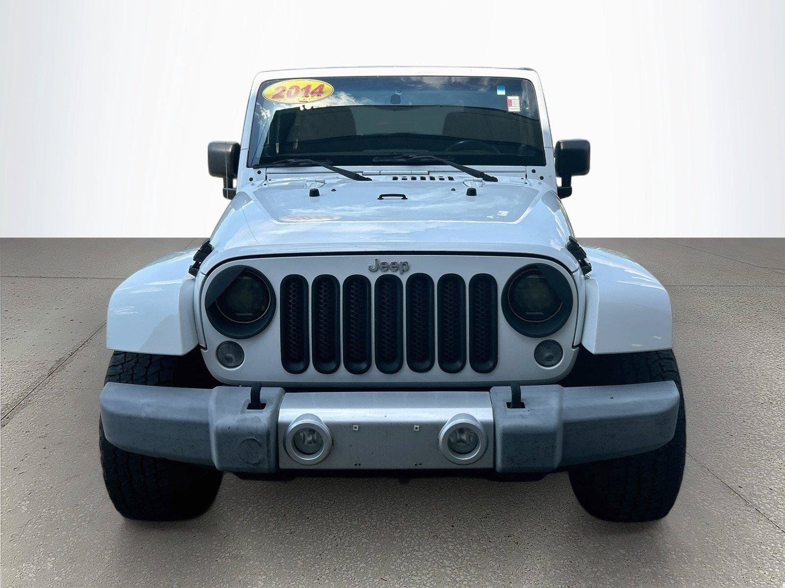Used 2014 Jeep Wrangler Sahara w/ Connectivity Group AWD/4WD image 9