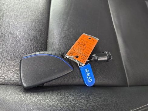 Used 2022 Chevrolet Suburban Z71 w/ Luxury Package image 34