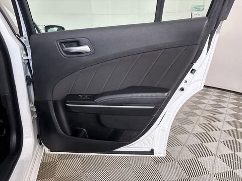 Used 2023 Dodge Charger SXT RWD image 21