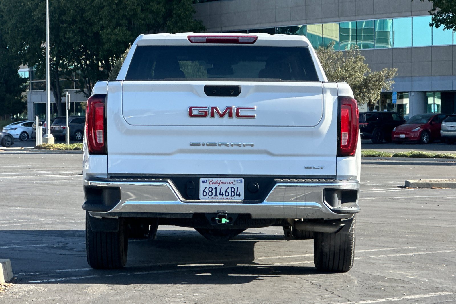 Used 2025 GMC Sierra 1500 SLT AWD/4WD image 5