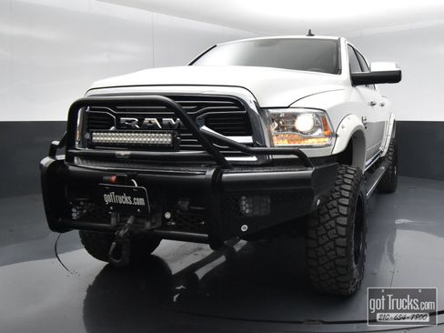 Used 2017 RAM 2500 Limited AWD/4WD image 52