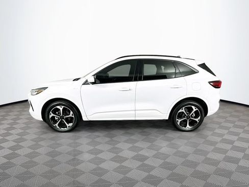 Used 2023 Ford Escape ST-Line Select w/ Tech Pack #2 AWD/4WD image 7