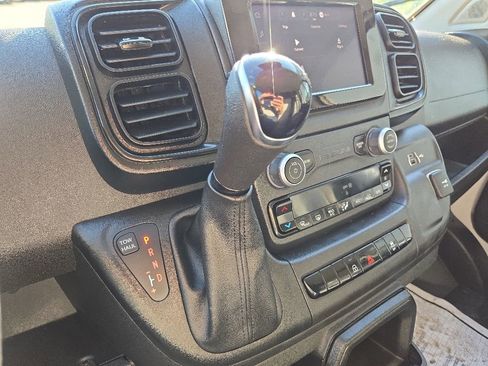 Used 2025 RAM ProMaster 2500 w/ Convenience Group FWD image 49