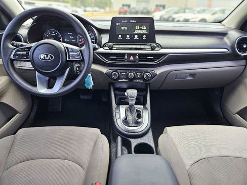 Used 2021 Kia Forte LXS image 15