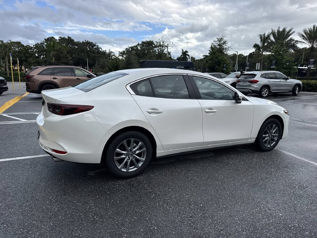 New 2026 MAZDA MAZDA3 s FWD image 4
