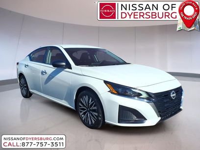 Used 2025 Nissan Altima 2.5 SV