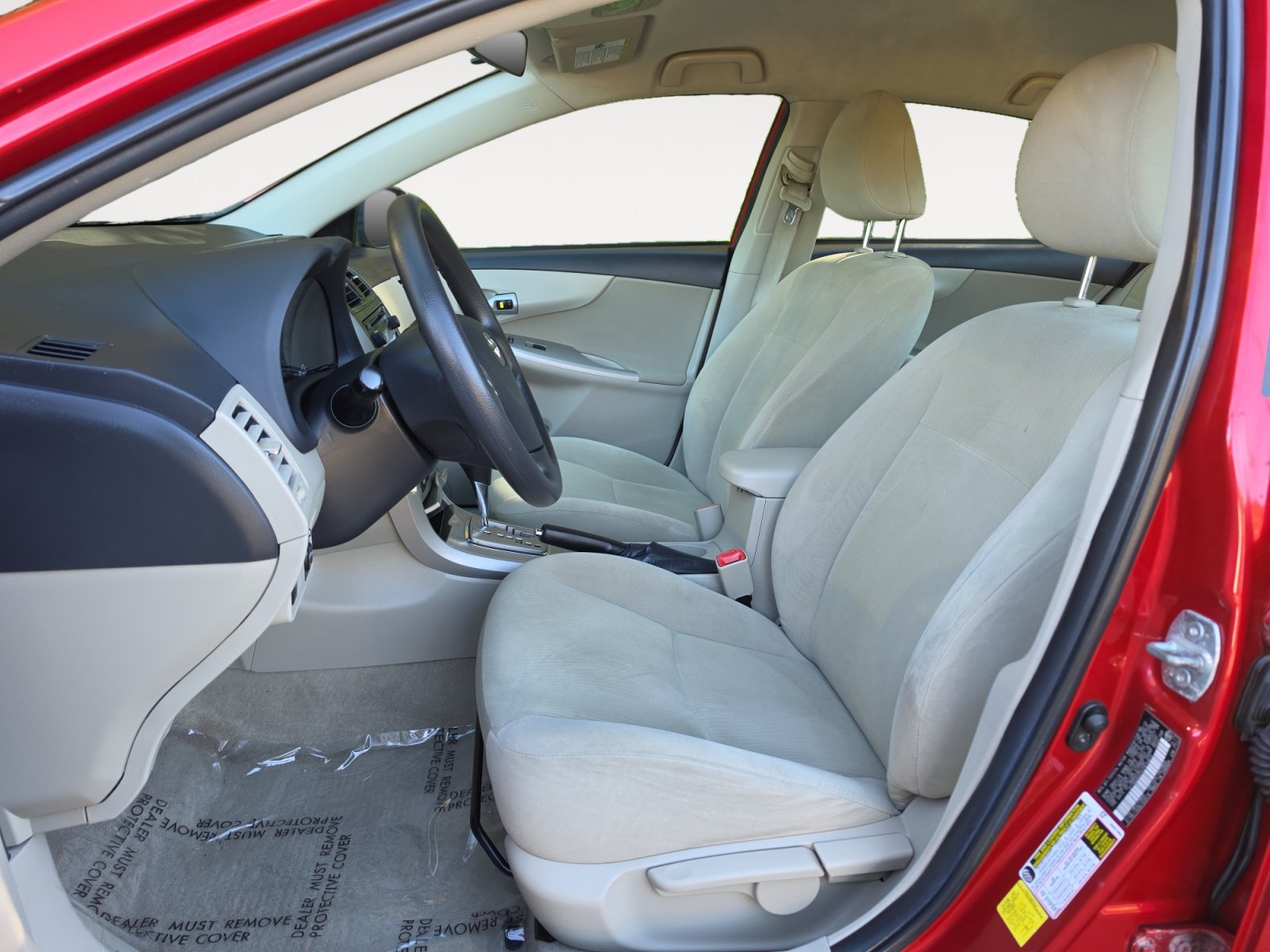 Used 2012 Toyota Corolla LE FWD image 9