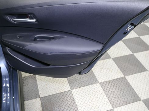 Used 2022 Toyota Corolla SE w/ Carpet Mat Package (TMS) FWD image 21