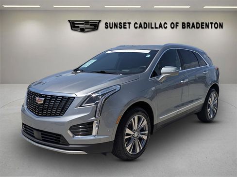 Certified 2024 Cadillac XT5 Premium Luxury w/ Platinum Package AWD/4WD image 3