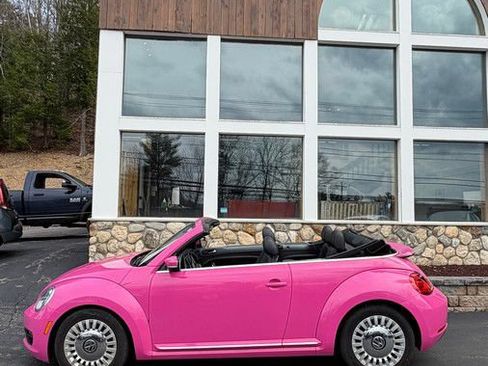 Used 2015 Volkswagen Beetle 1.8T FWD image 34