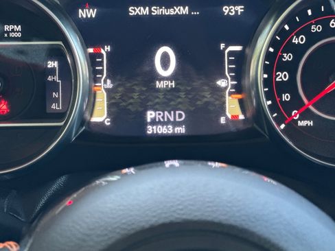 Used 2022 Jeep Gladiator Mojave image 37