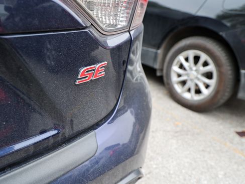 Used 2022 Toyota Corolla SE FWD image 12