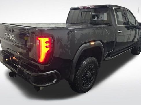 Used 2024 GMC Sierra 2500 Denali Ultimate image 4