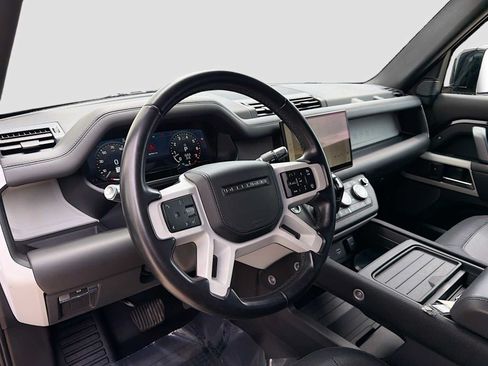 Certified 2022 Land Rover Defender 110 X-Dynamic HSE AWD/4WD image 12