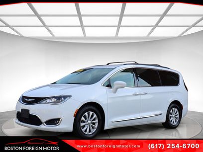 Used 2017 Chrysler Pacifica Touring-L