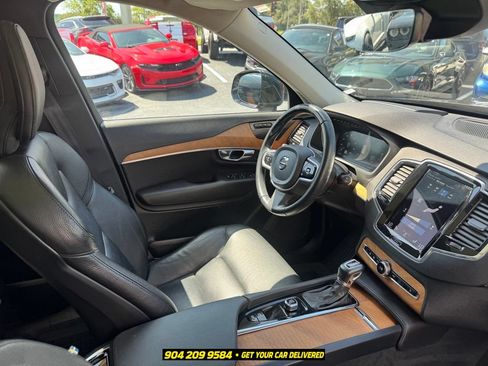Used 2022 Volvo XC90 T6 Momentum w/ Advanced Package AWD/4WD image 40