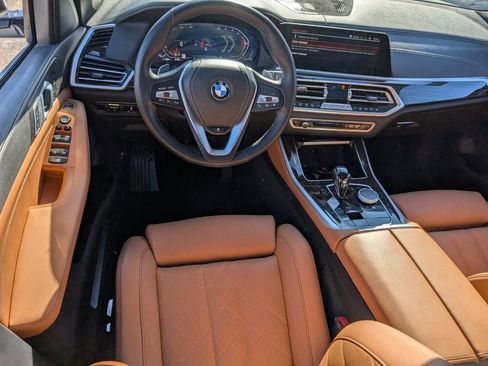 Used 2023 BMW X5 xDrive40i w/ Premium Package image 13