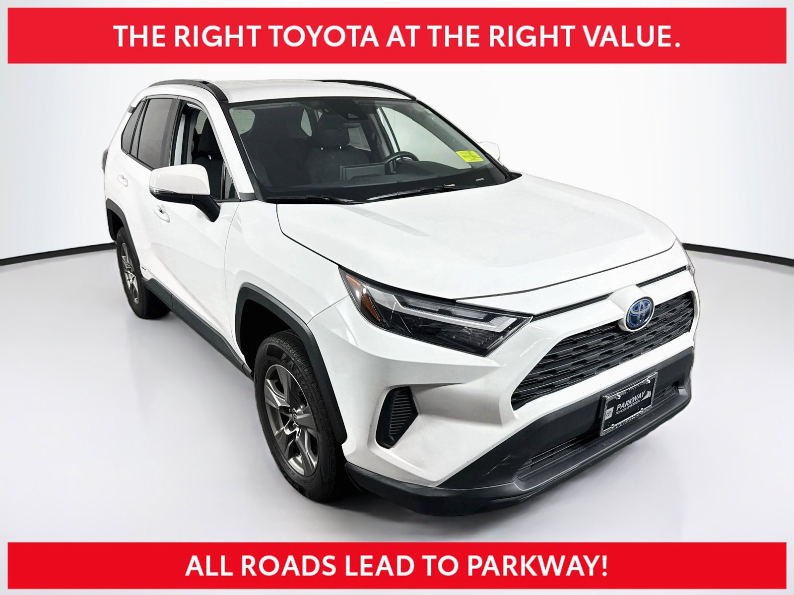 Certified 2024 Toyota RAV4 XLE AWD/4WD image 1