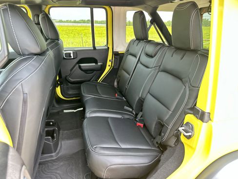 Certified 2022 Jeep Wrangler Unlimited Sport image 21