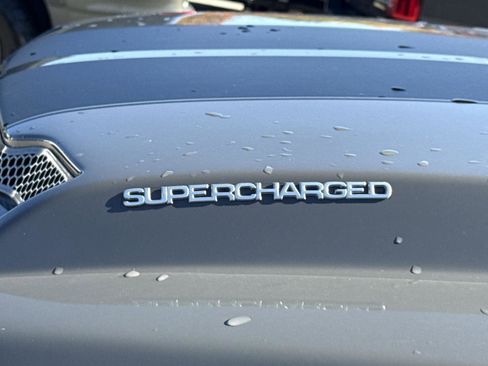 Used 2020 Ford F150 Lariat w/ Equipment Group 502A Luxury image 6