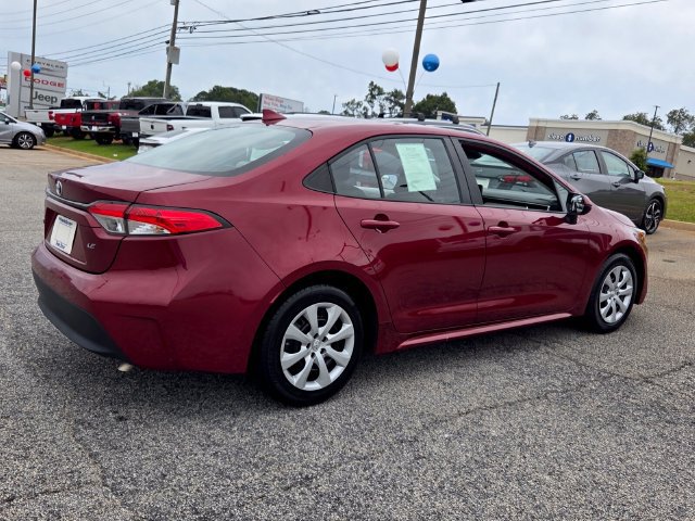 Used 2023 Toyota Corolla LE FWD image 14