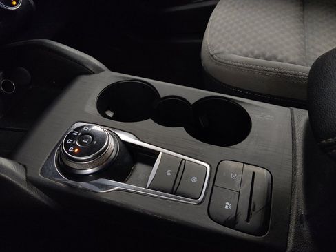 Used 2020 Ford Escape SE FWD image 26