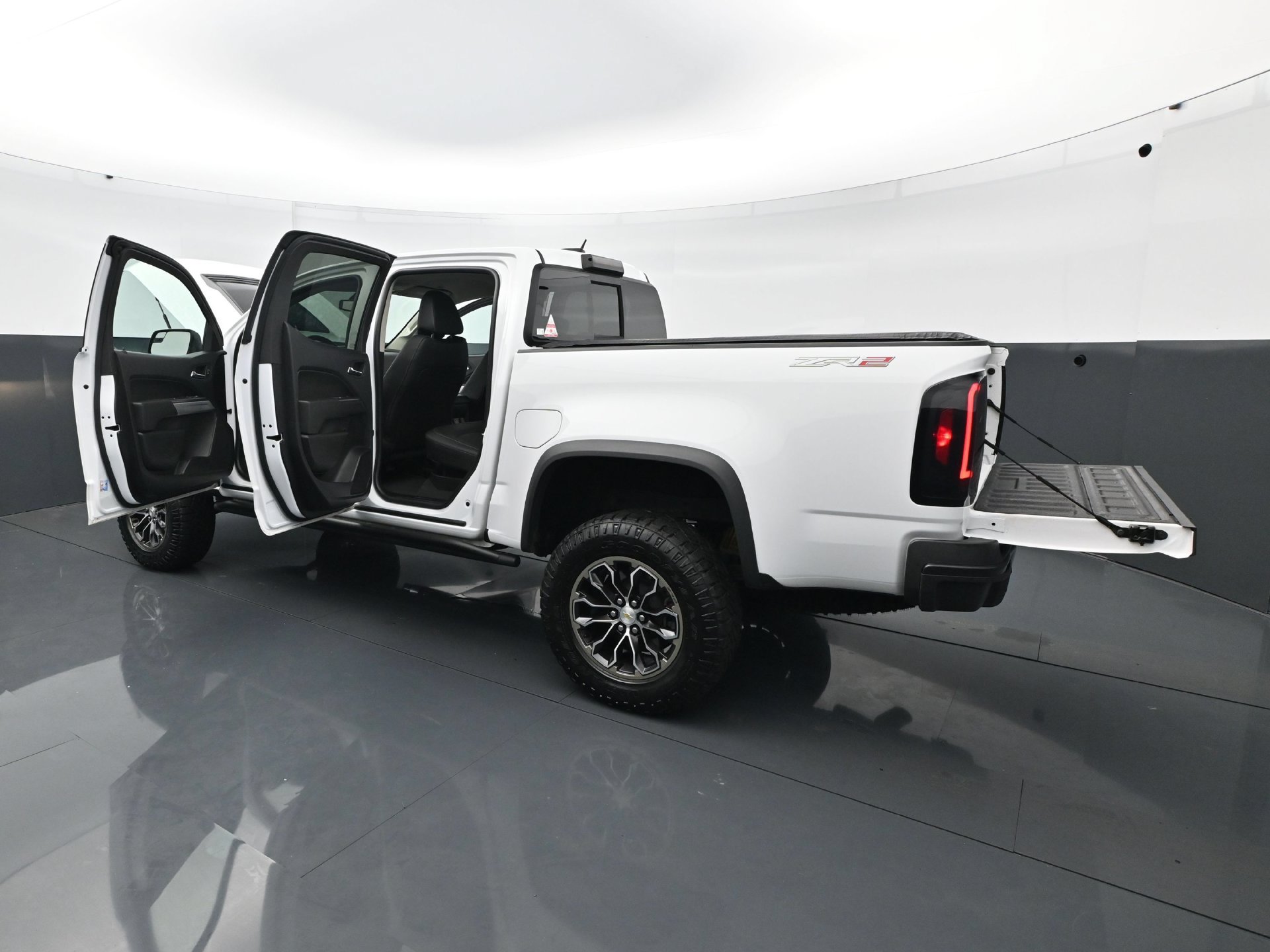 Used 2021 Chevrolet Colorado ZR2 AWD/4WD image 32