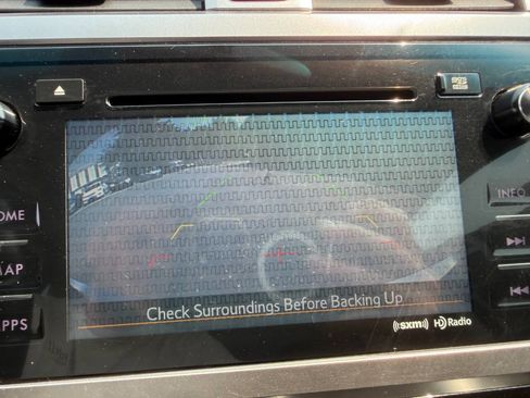 Used 2015 Subaru Legacy 2.5i Limited AWD/4WD image 22