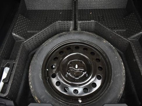 Used 2017 Ford Edge Titanium w/ Equipment Group 301A image 47