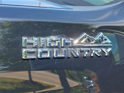 Used 2024 Chevrolet Silverado 2500 High Country w/ High Country Premium Package AWD/4WD image 50