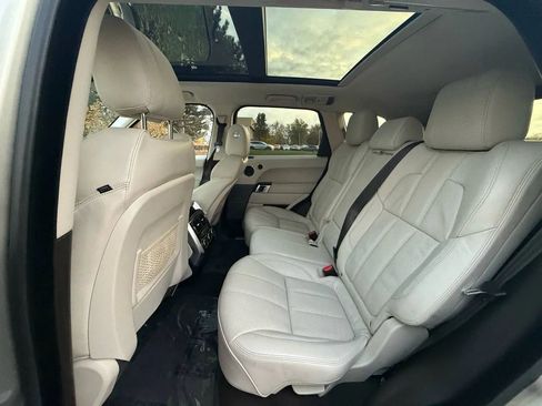 Used 2014 Land Rover Range Rover Sport Supercharged image 30