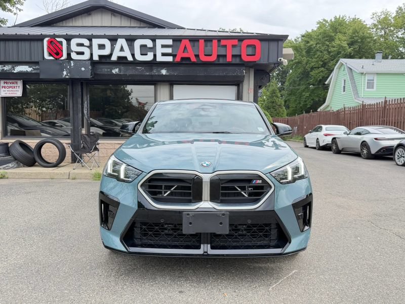Used 2024 BMW X2 M35i AWD/4WD image 2