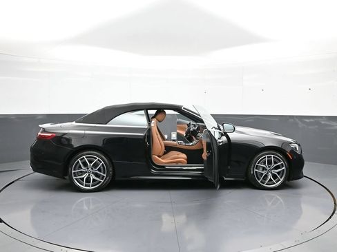 Used 2023 Mercedes-Benz E 450 4MATIC Cabriolet image 48
