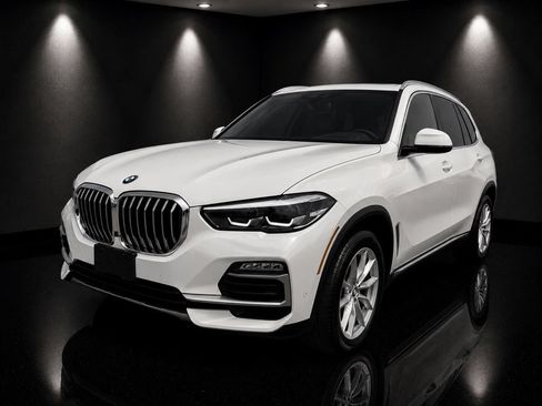 Used 2021 BMW X5 xDrive40i w/ Convenience Package AWD/4WD image 1