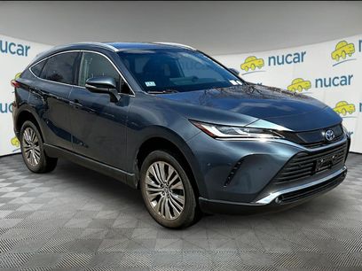 Used 2023 Toyota Venza XLE