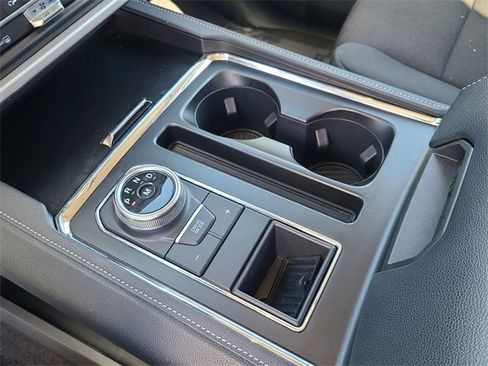 Used 2022 Ford Expedition XL image 34