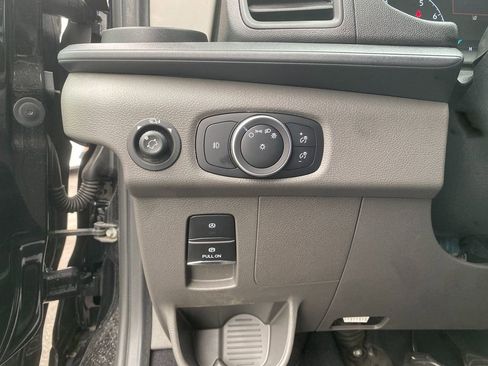 Used 2023 Ford Transit 350 XLT image 14