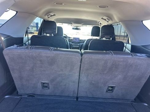 Used 2021 Ford Explorer Limited w/ Equipment Group 301A image 21